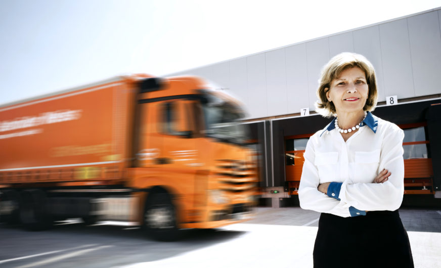 Heidi Senger-Weiss wird als erste Frau Mitglied in der Logistics Hall of Fame