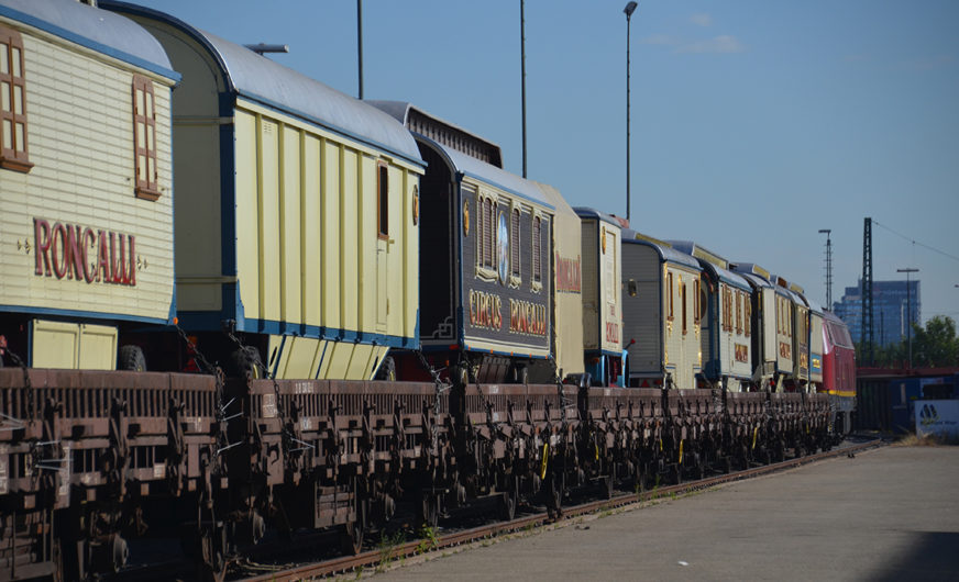 Circus Roncalli gastiert mit der Rail Cargo Group