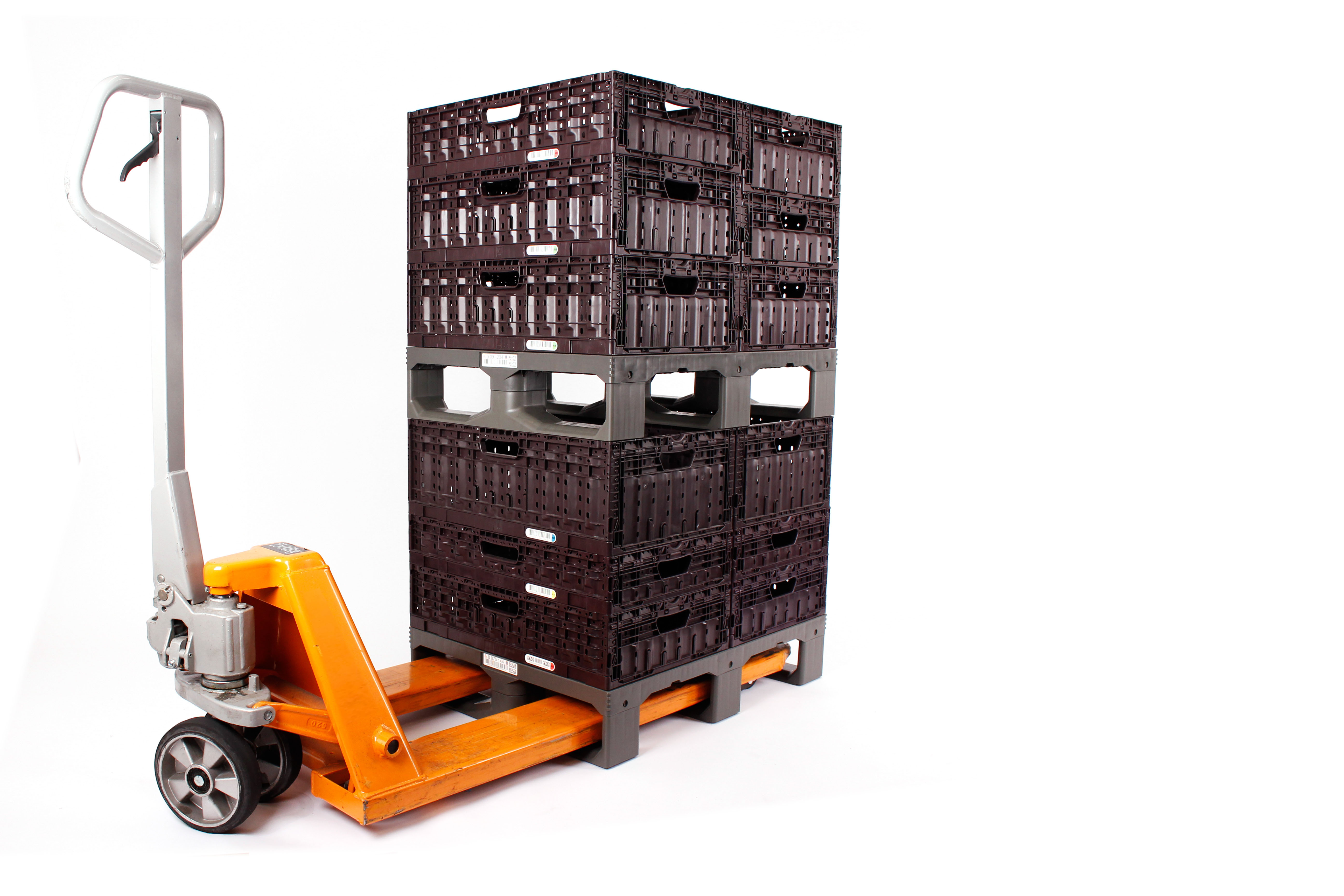 Innovative pallet logistics solution for Hofer Austria