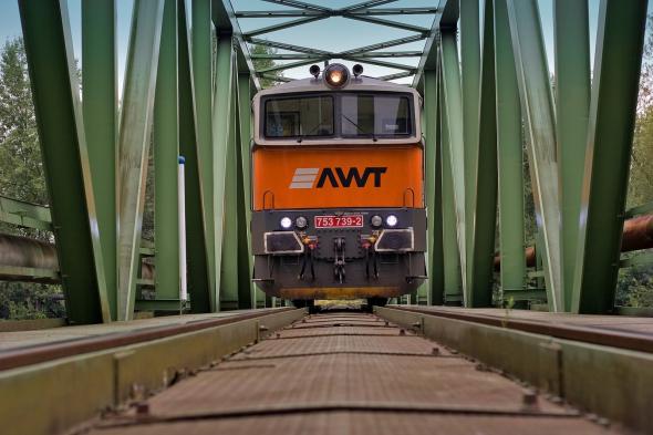 AWT stärkt Position als Bahnlogistiker im Automobilmarkt