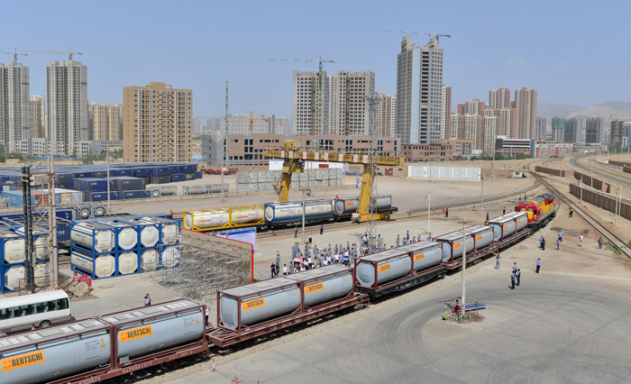 Rail transport of 82 Bertschi containers on the Silk Road
