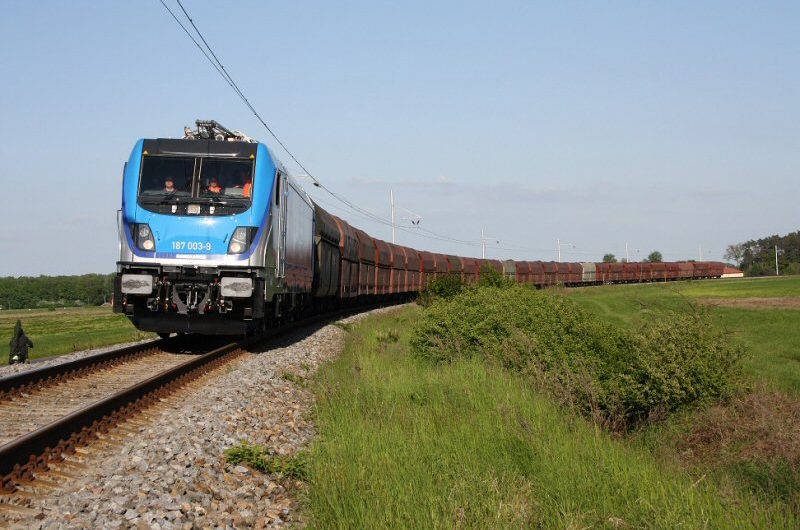 New logistics systems with Bombardier TRAXX AC3 Last Mile Locomotive
