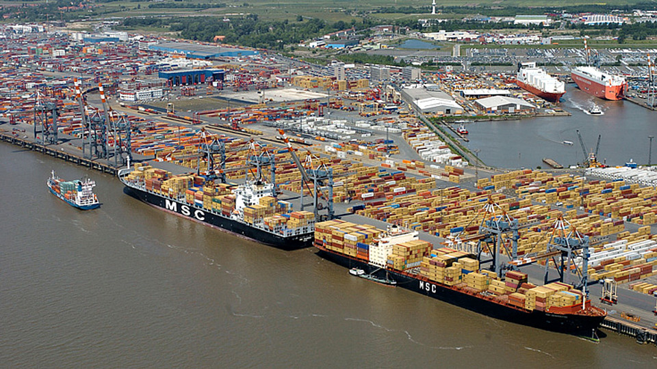 Bremische Häfen: Leichtes Plus im Containerumschlag