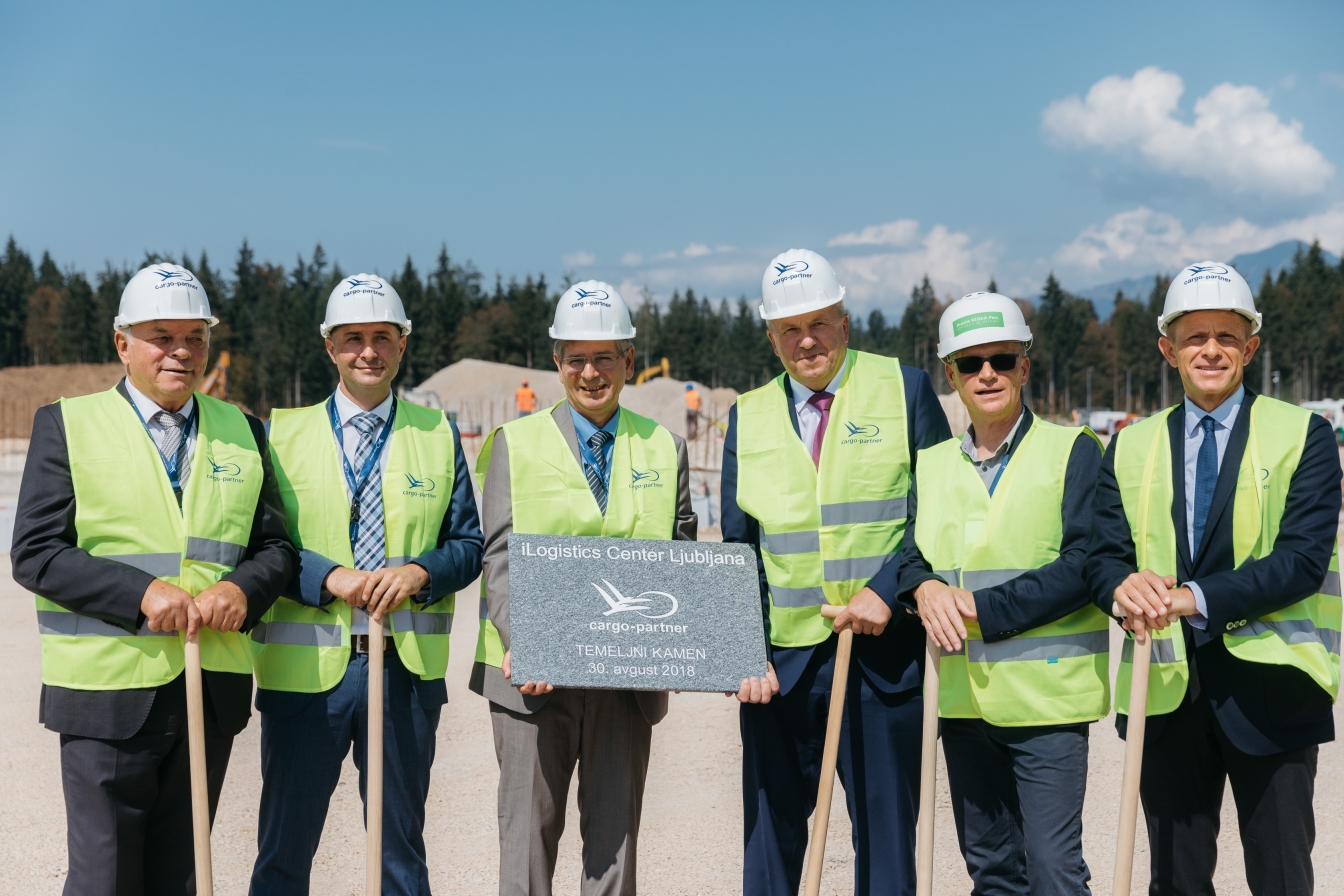 cargo-partner: Foundation stone for iLogistics Center in Ljubljana