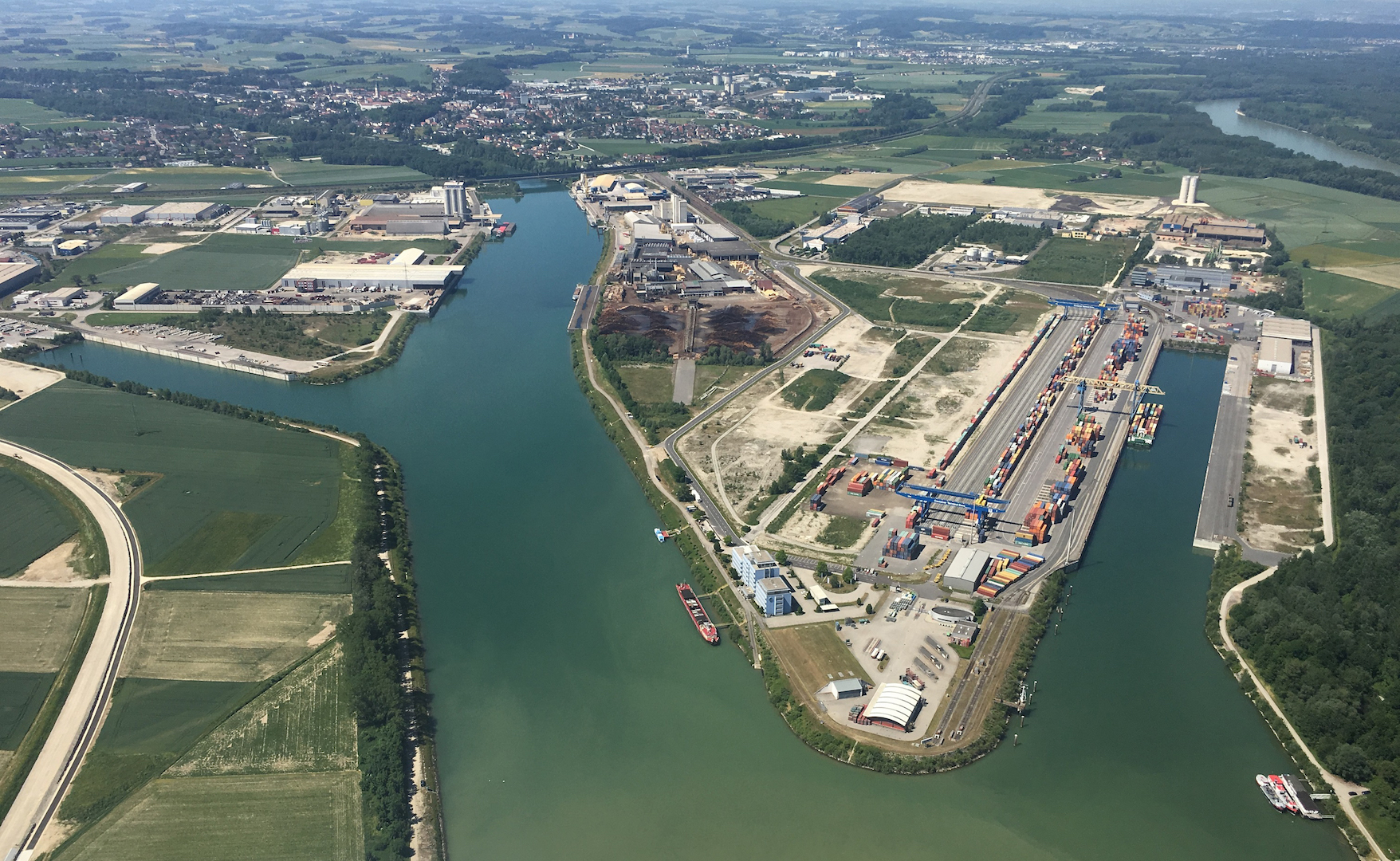 Container Terminal Enns steht vor Erweiterung im Jahr 2018