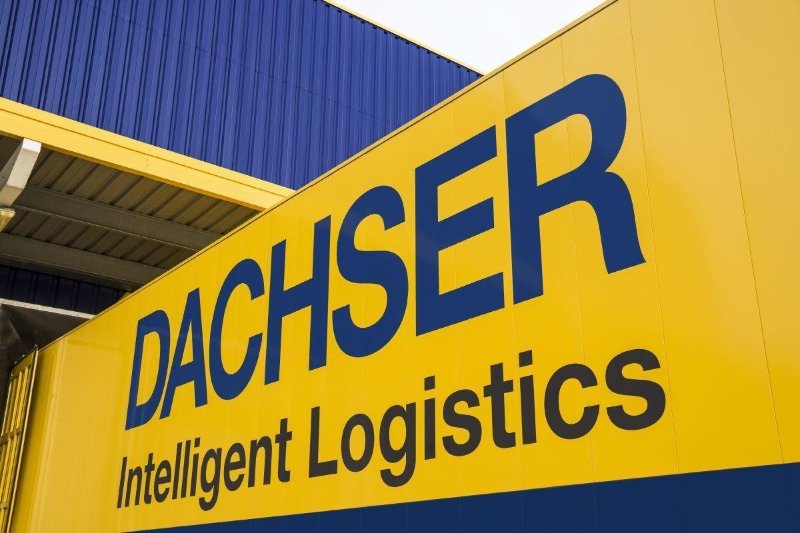 Official opening of Dachser’s new logistics center in Stans