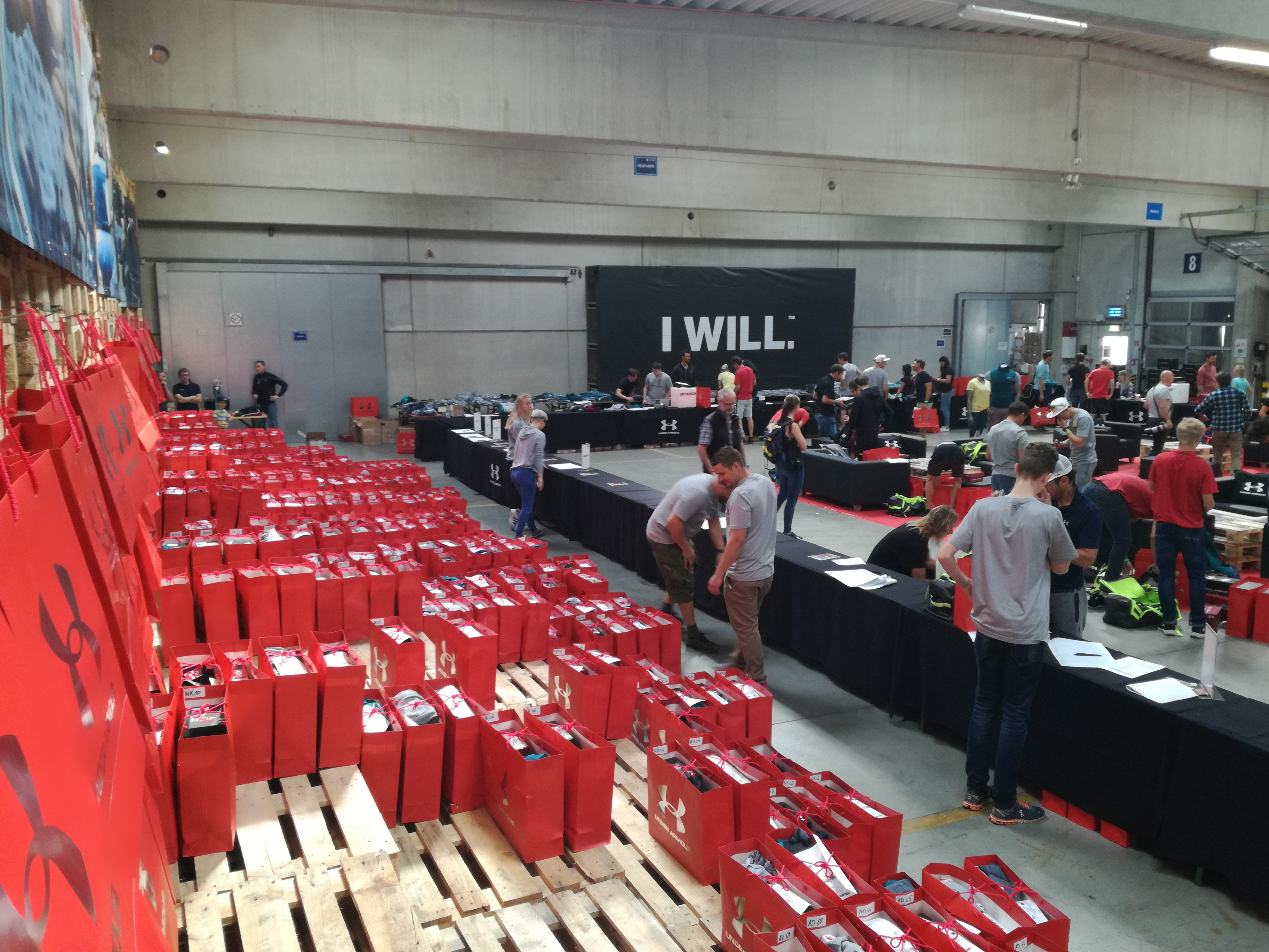 Logistics By Db Schenker Austria For 344 Osv Athletes Osterreichische Verkehrszeitung