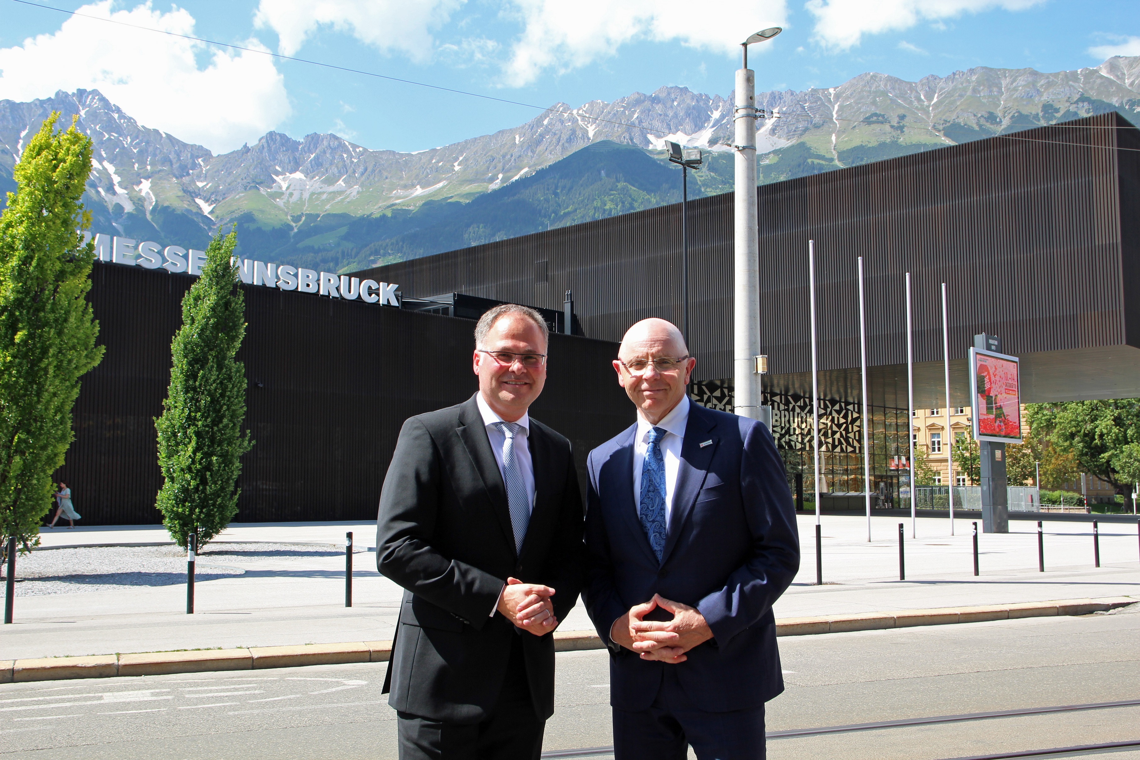 Congress Messe Innsbruck verlängert Vertrag mit DB Schenker