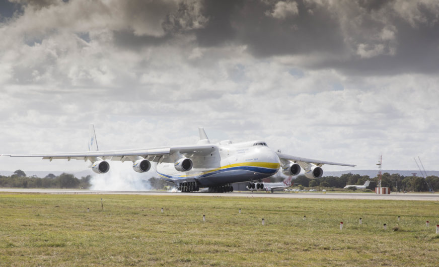 First landing of mega cargo aircraft AN 225 in Australia