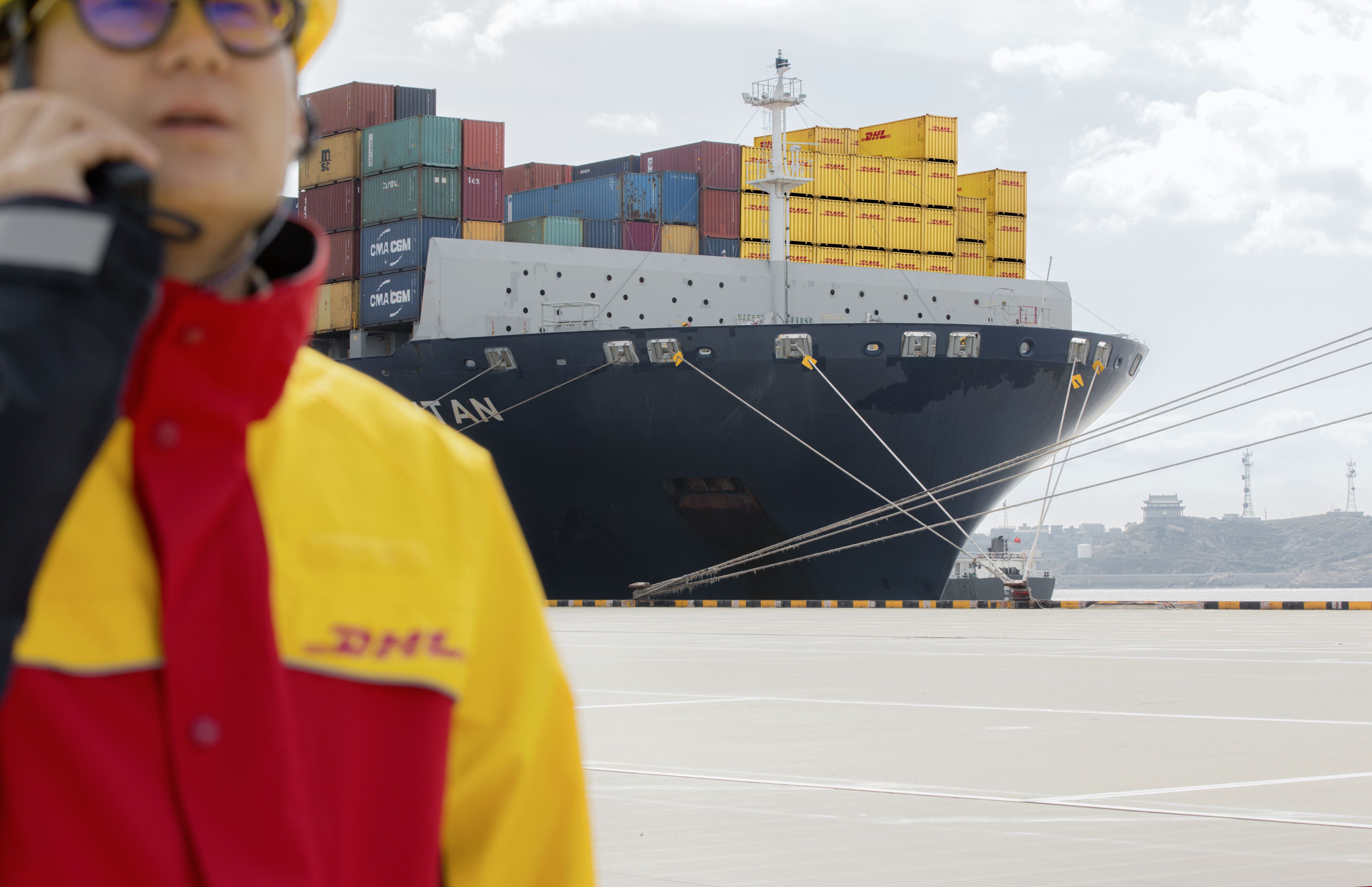 DHL provides more transparency at high seas