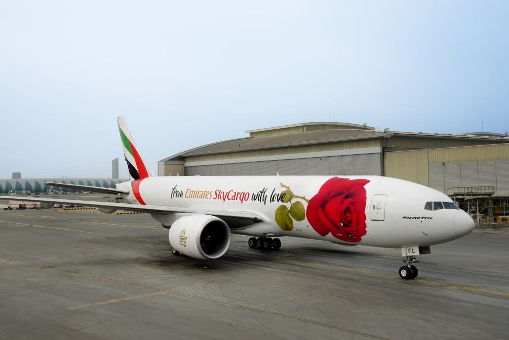 Emirates SkyCargo: Boeing 777-Frachter im Zeichen der Rose