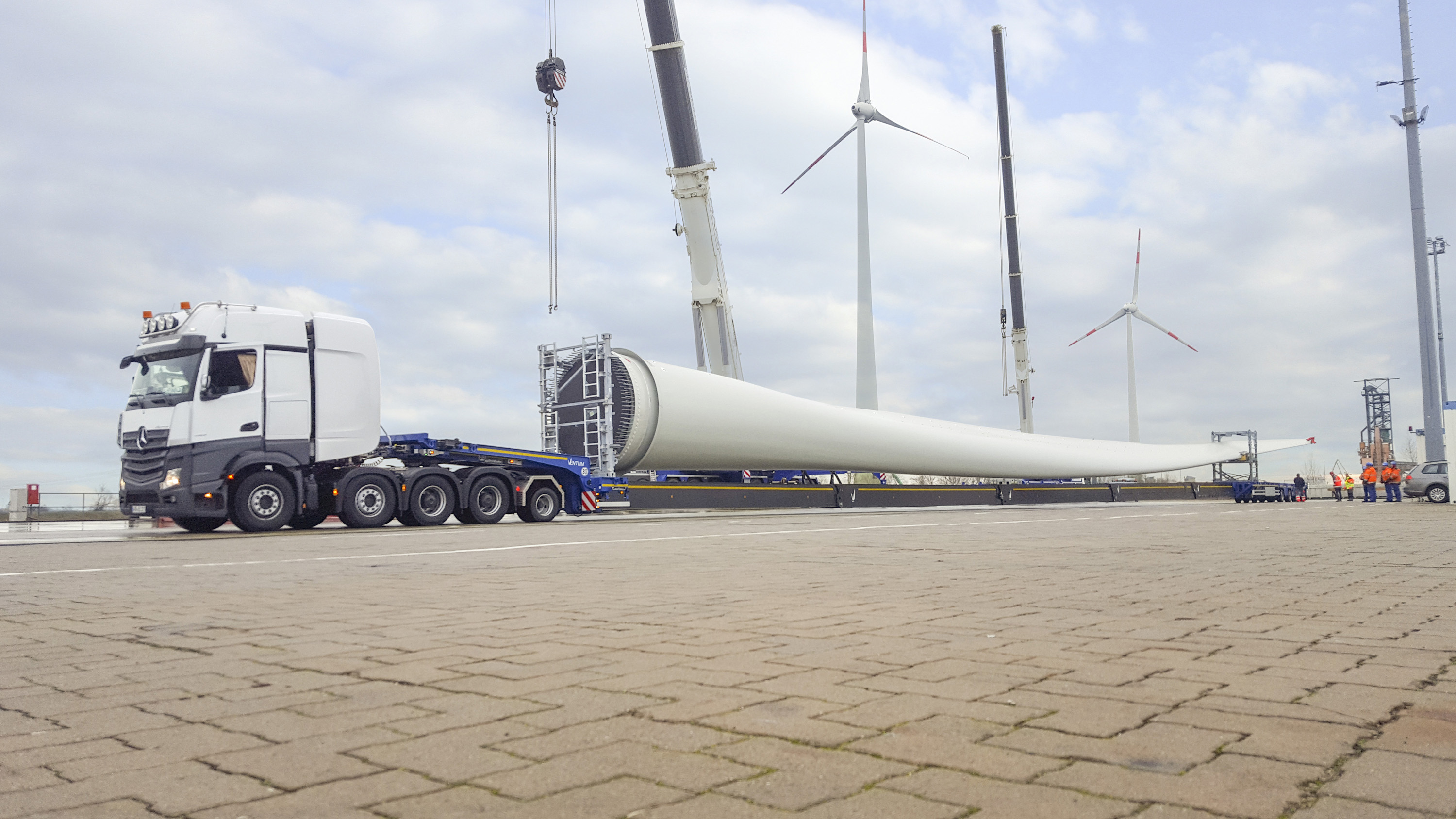 Enercon: New transport solution for extremely long rotor blades