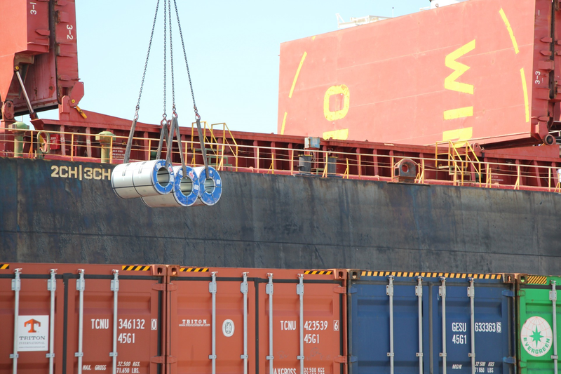 Hafen Koper: Plus 6 Prozent Seegüterumschlag im Jahr 2017