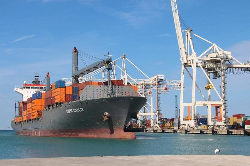 Intensive Investitionen in die Infrastruktur im Hafen Koper