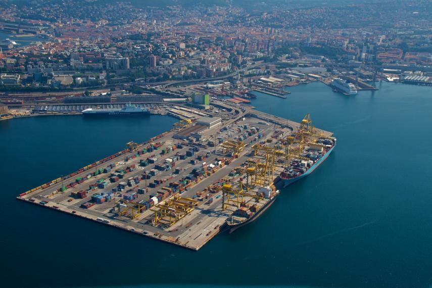 Deutlich mehr Containerumschlag im Hafen Triest