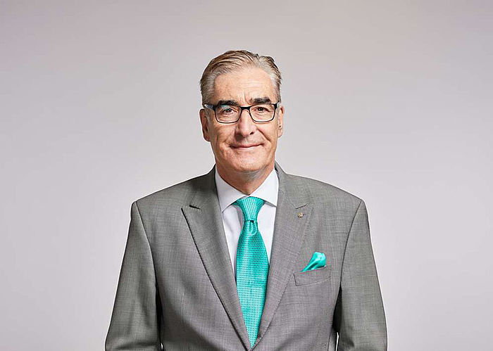 High distinction for CEO Johannes Hödlmayr
