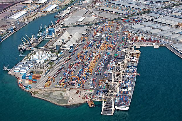 100,000 TEU annual volume with China in Koper port
