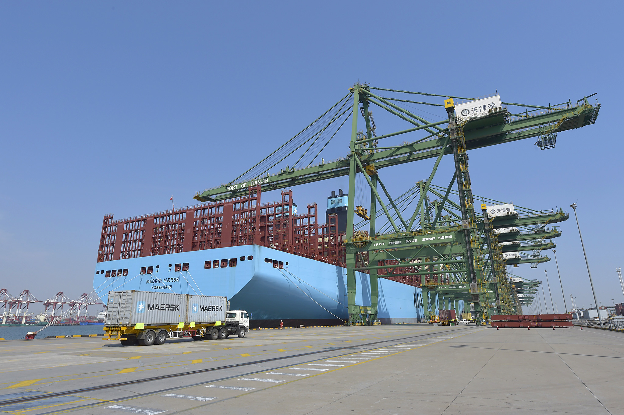 Erstes 20.568 TEU-Containerschiff der Maersk Line sticht in See