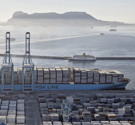 Deutlicher Gewinnrückgang bei der Maersk Line im Jahr 2015