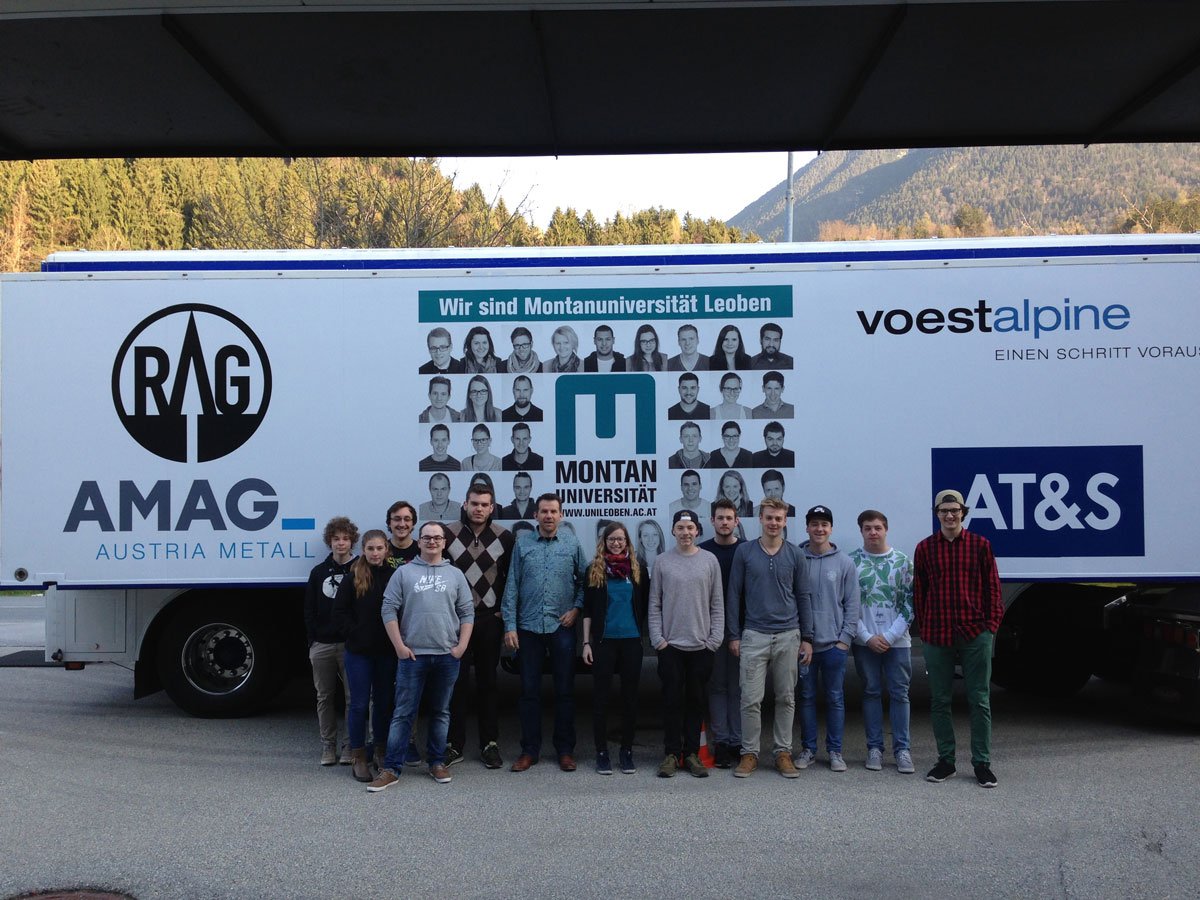 Montanuni-Truck auf 15. Tour durch Österreichs Schulen