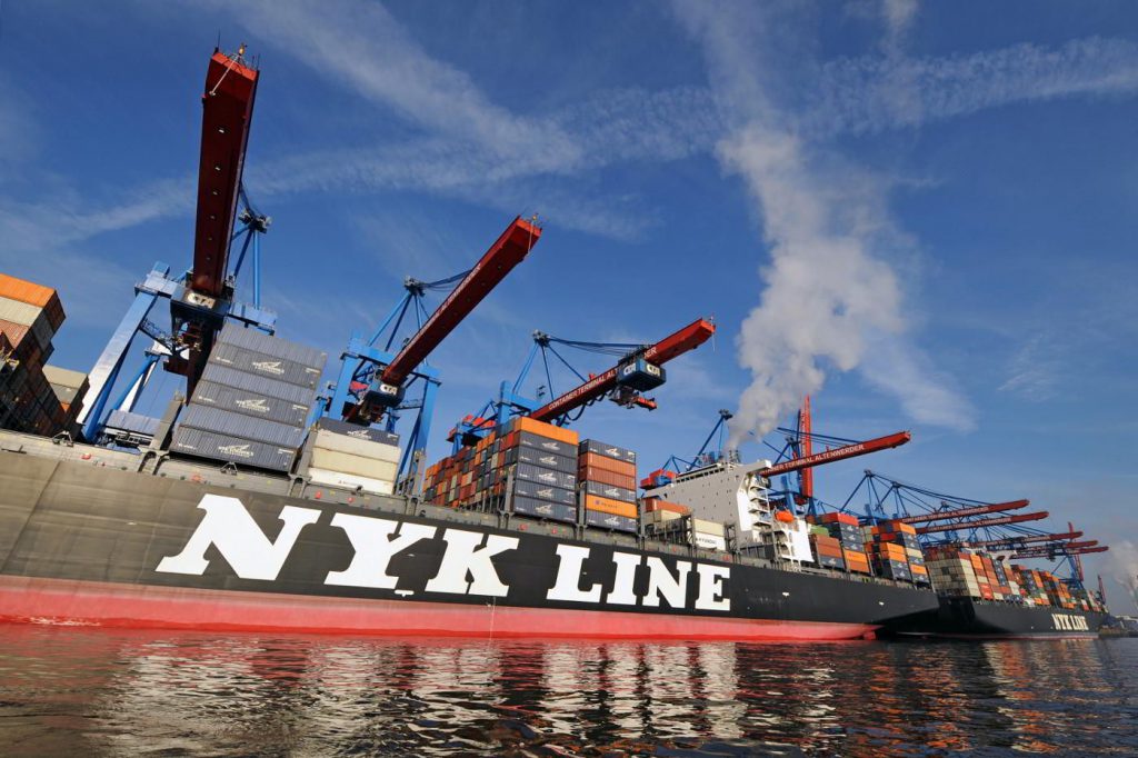 NYK Line places large-scale order for reefer containers