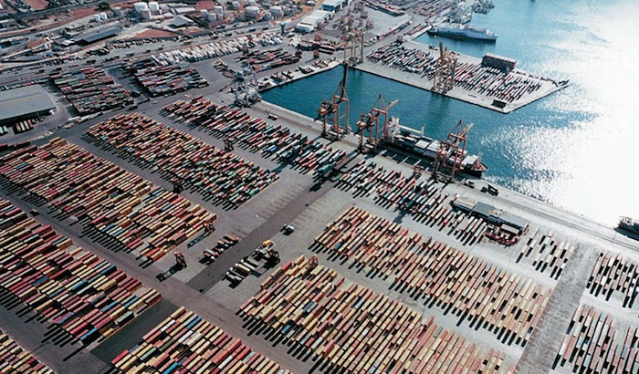 Hafen Piräus geht für 368,5 Mio. Euro an Cosco