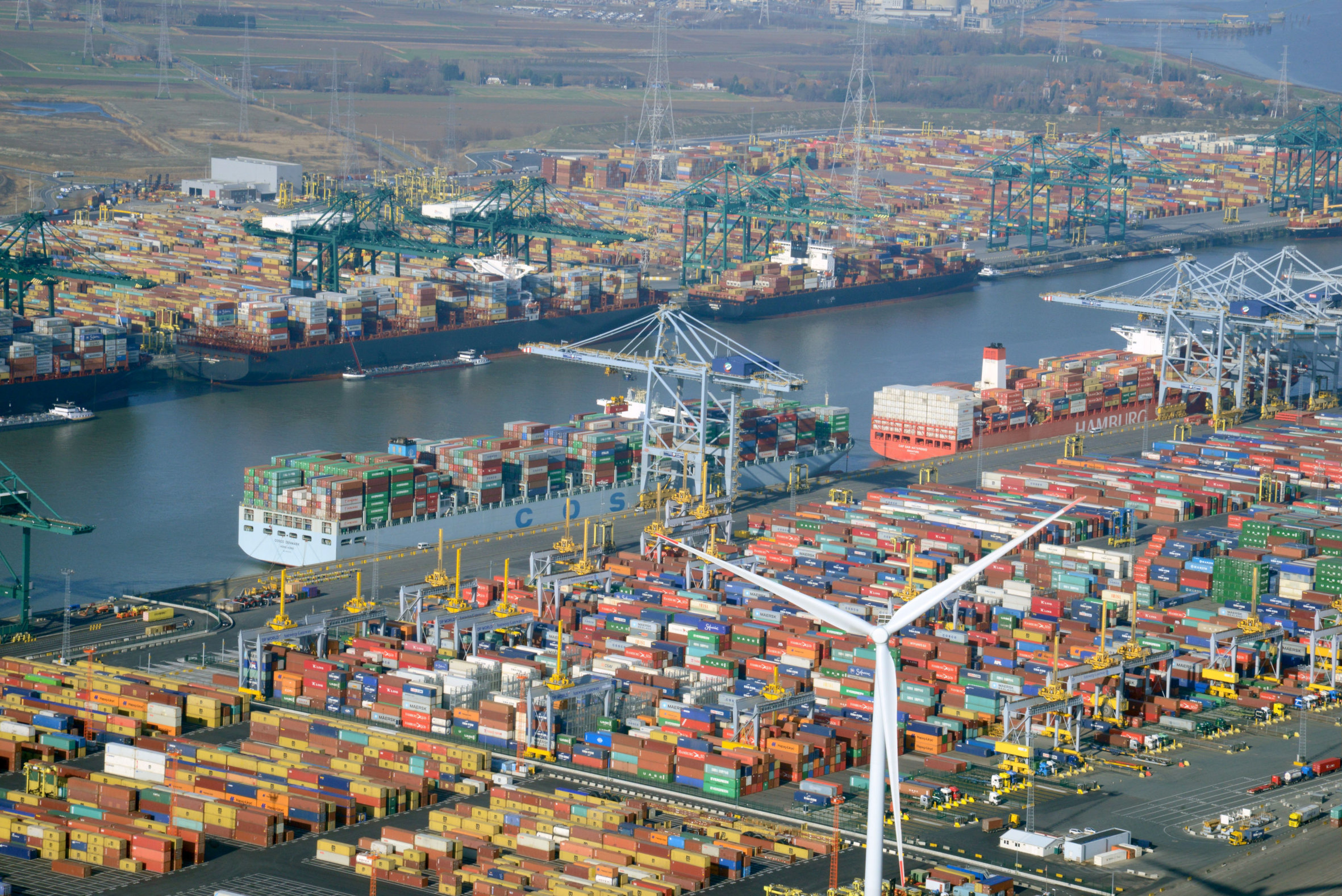 Port of Antwerp urges for more intense use of “night logistics”