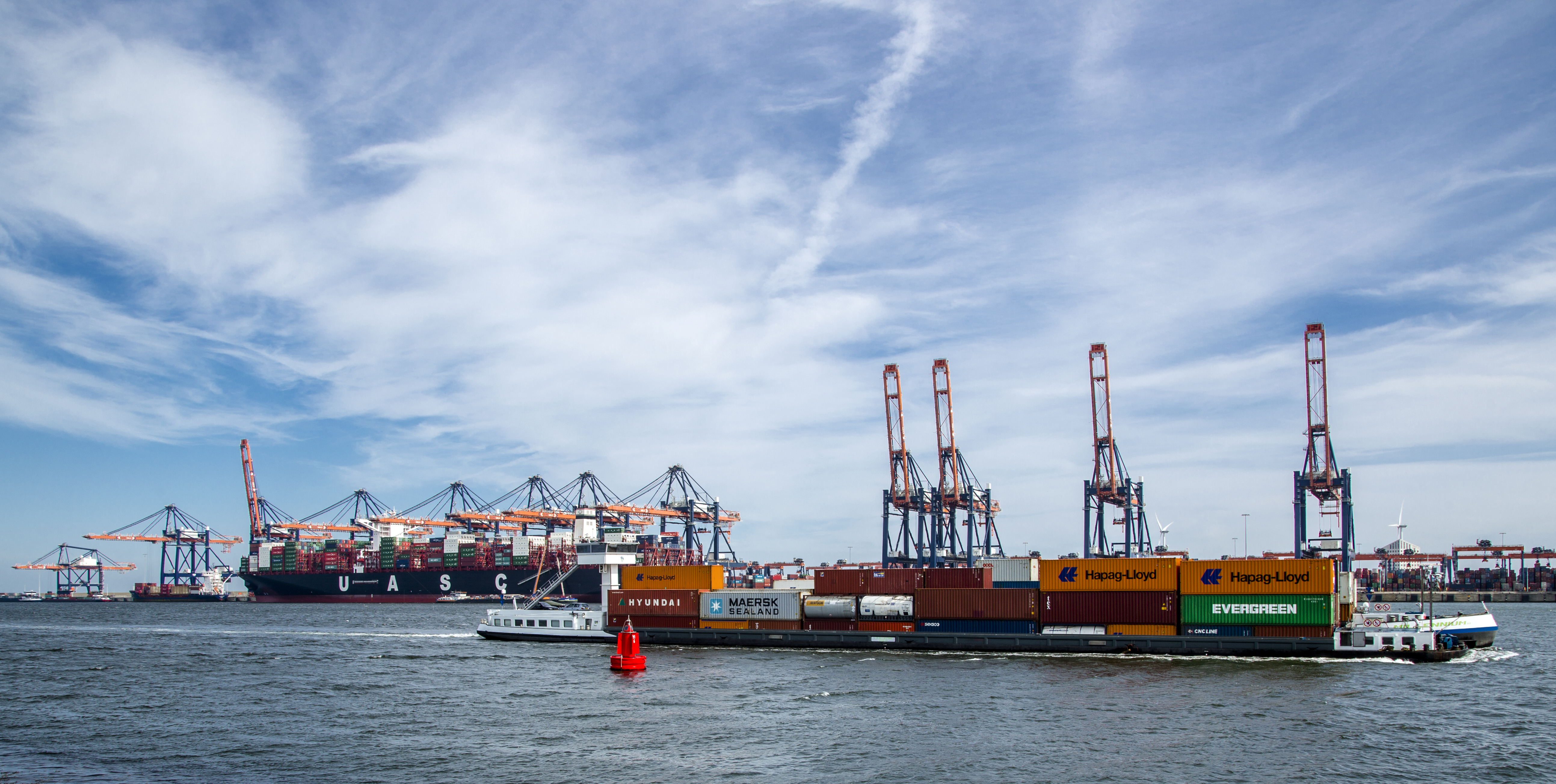 Sustained growth of container throughput in Rotterdam