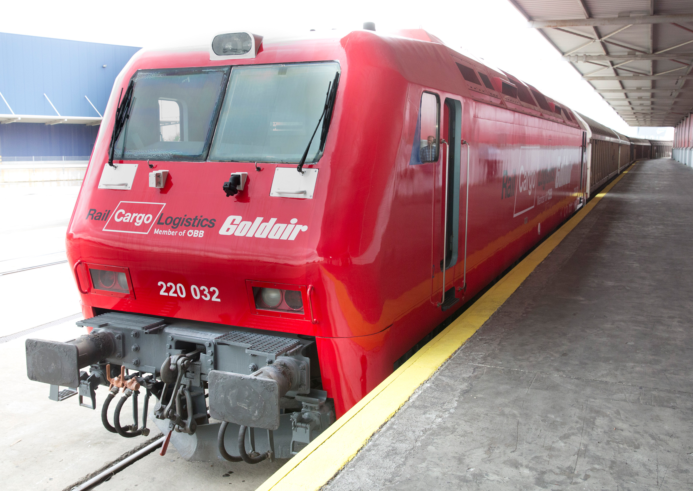Rail Cargo Group expands its own traction territory to Greece