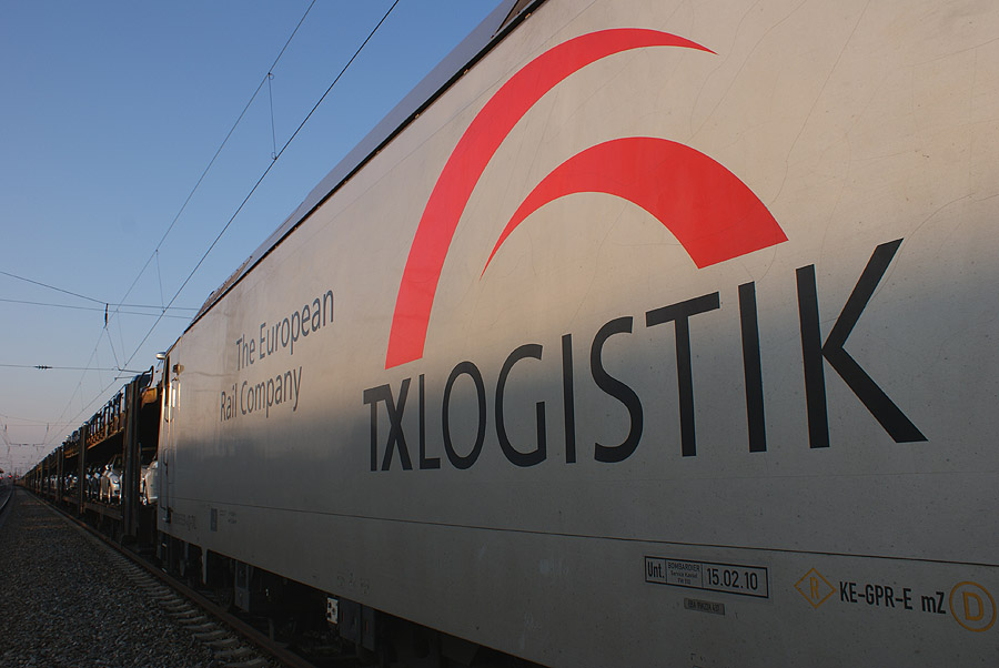 TX Logistik AG to procure 45 multi-system locomotives
