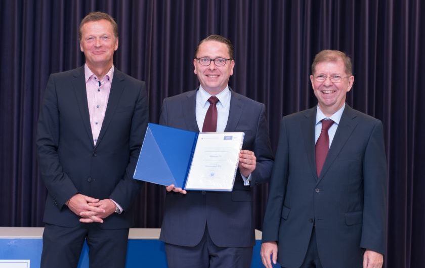 Alexander Till was awarded the title of honorary senator (FH)