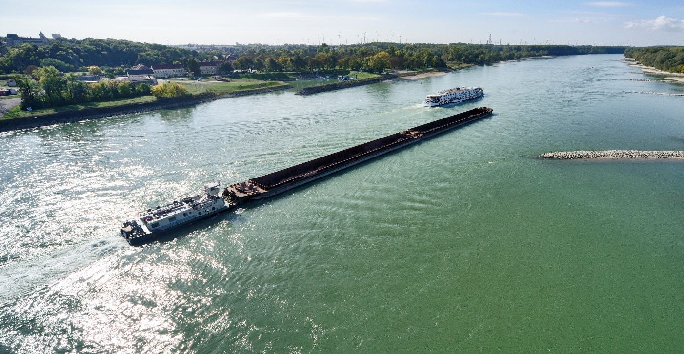Niederwasser bremst Donauschifffahrt in Österreich enorm