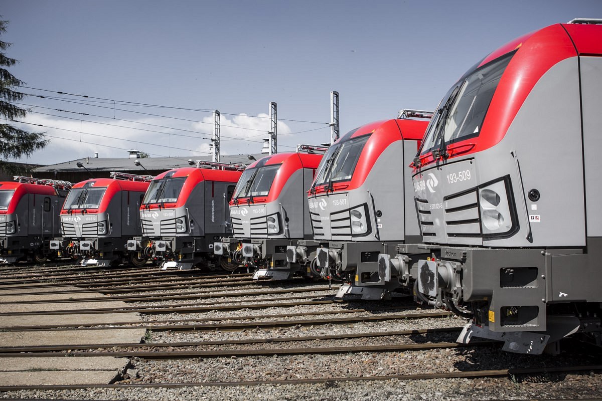 AWT adding another three multisystem locomotives to its fleet