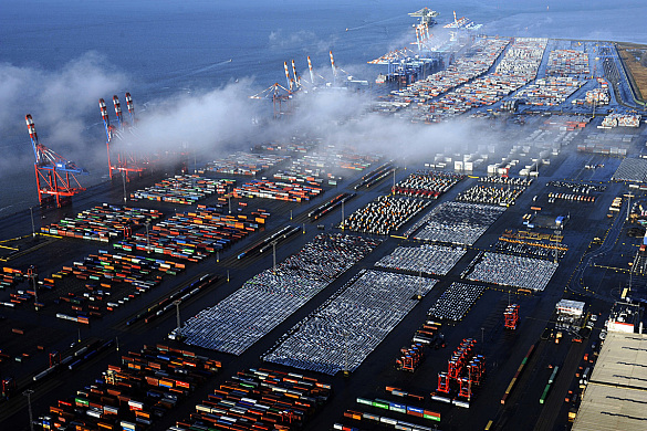 Bremenports in the container business area drop to less than 5 million TEU