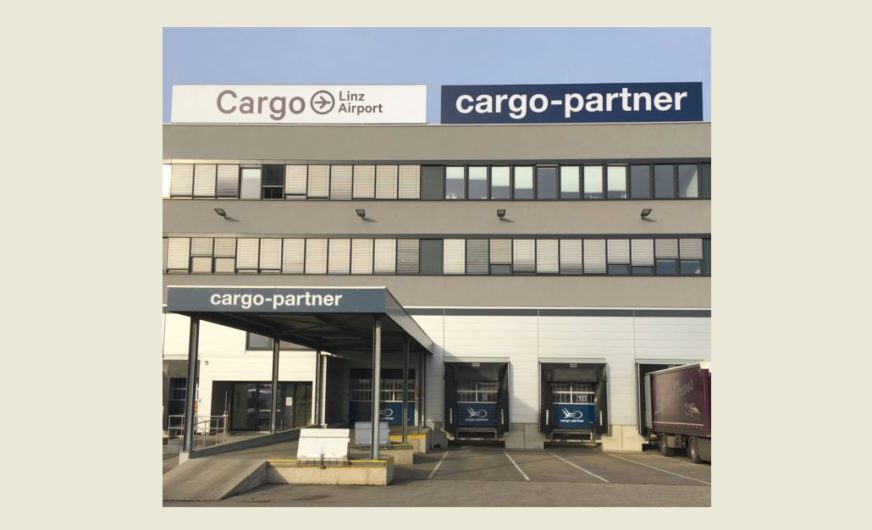 cargo-partner celebrates its 20th anniversary at Linz airport