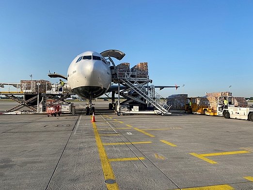 Logistiker cargo-partner bleibt Garant für stabile Lieferketten