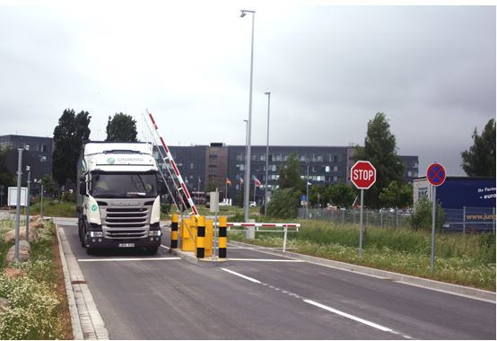 Neues „Paper Gate“ im Hafen Lübeck eröffnet