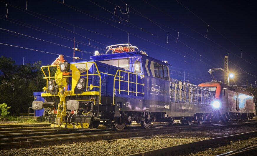 Erste E-Hybrid-Lokomotive für Rail Cargo Hungaria