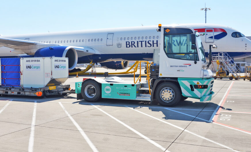 Erste E-Terminalzugmaschine am Airport London-Heathrow