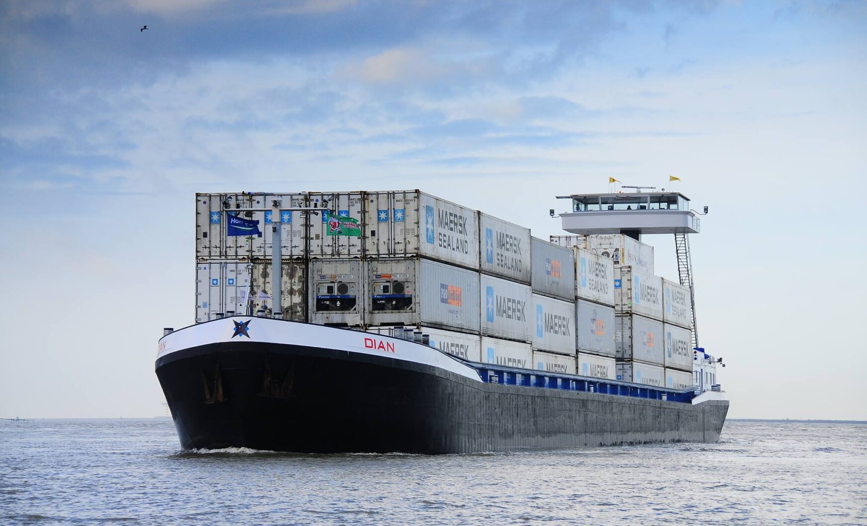 Contargo expandiert in der Binnenschifffahrt - Österreichische ...