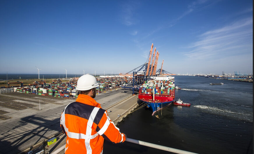 <strong>Hafen Rotterdam: Weiterhin umfassende Investitionen</strong>