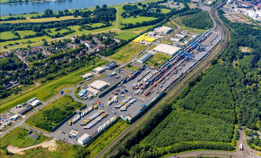 <strong>Duisburg: Weichenstellung für KV-Terminal logport III</strong>