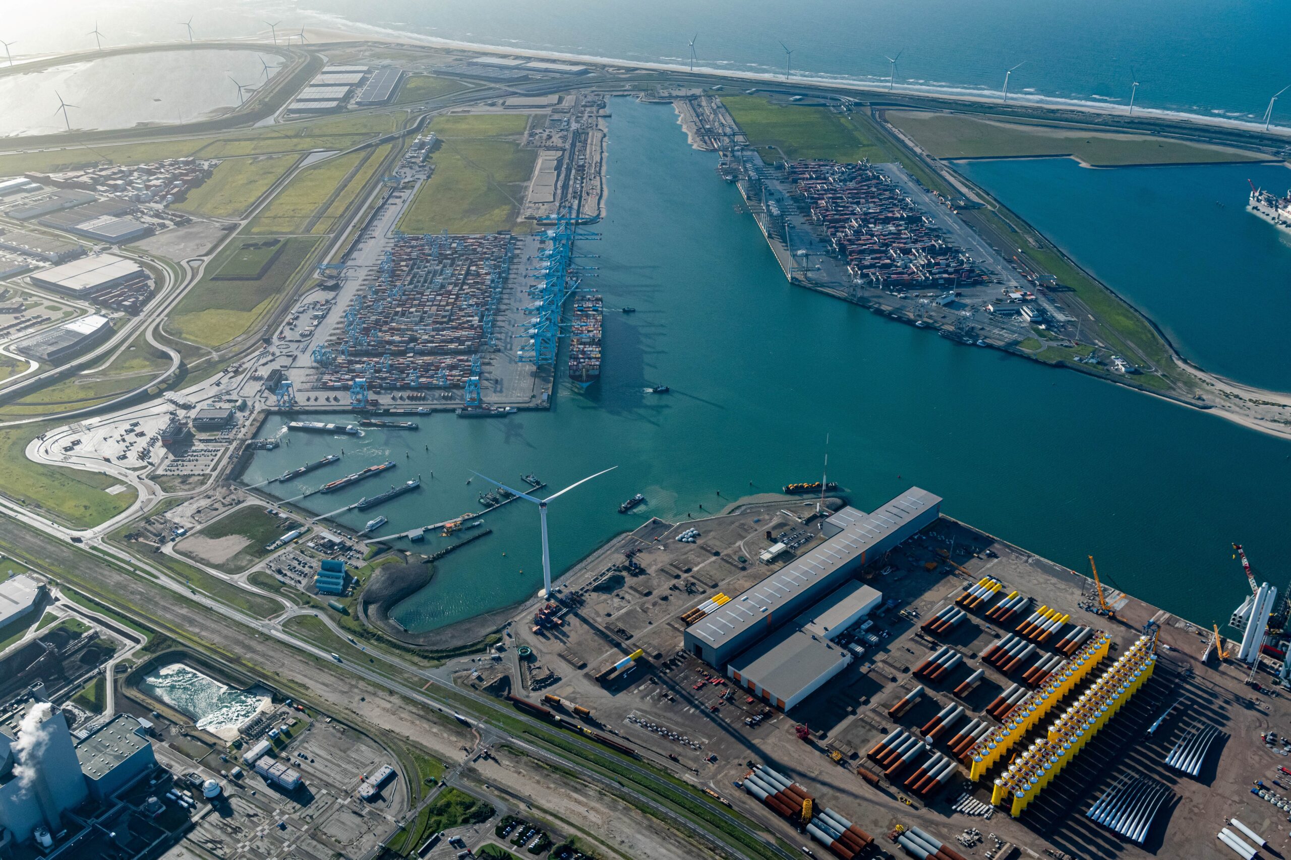 Hafen Rotterdam: Einbußen beim Containerumschlag