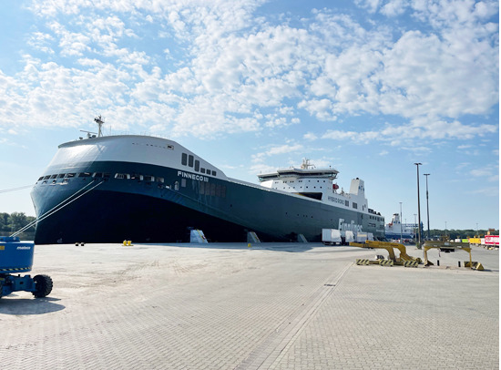 Neuer Anleger für große RoRo-Schiffe im Hafen Lübeck