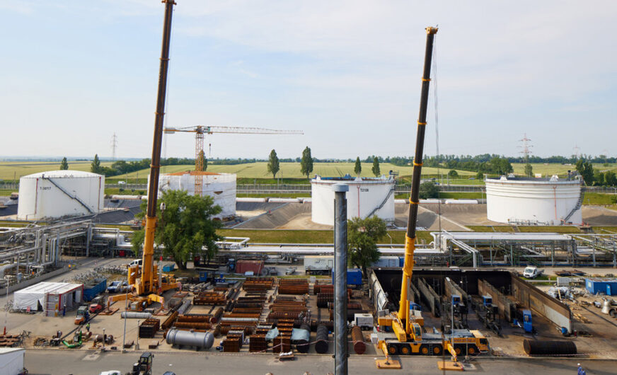 Prangl: Transporte und Hübe am OMV-Raffinerie-Gelände