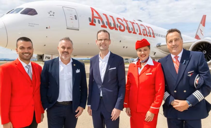 AUA und Schönbrunn Group benennen Dreamliner neu