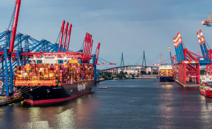 Hafen Hamburg bleibt beim Containerumschlag stabil