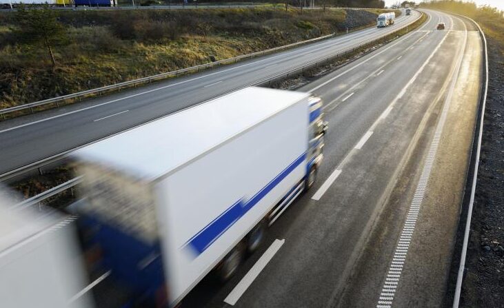 Landverkehr: Einführung des e-CMR in Österreich