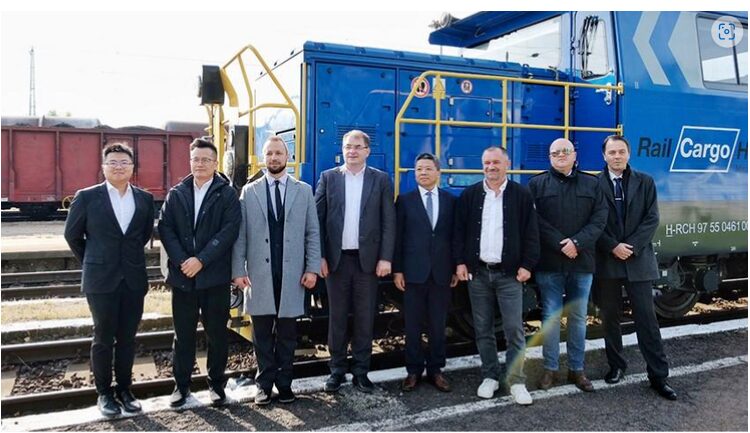 Erste chinesische E-Hybrid-Loks bei Rail Cargo Hungaria