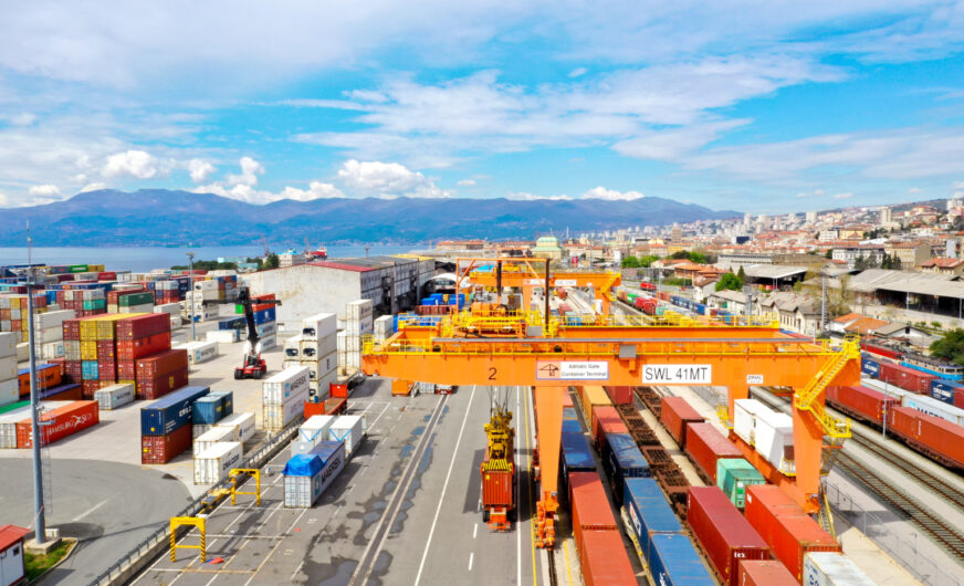 Weißes Rauschen am Adriatic Gate Container Terminal 